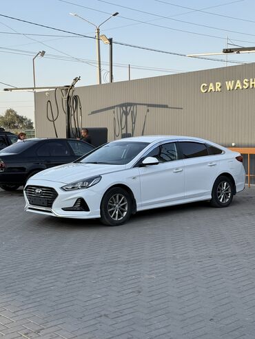 купить машины: Hyundai Sonata: 2018 г., 2 л, Автомат, Газ, Седан