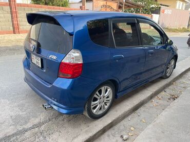 машина lada: Honda Fit: 2003 г., 1.5 л, Вариатор, Бензин, Хэтчбэк