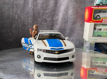 Avtomobil modelləri: Chevrolet, 2010 il, 1:24, Dəmir, Ödənişli çatdırılma — 3