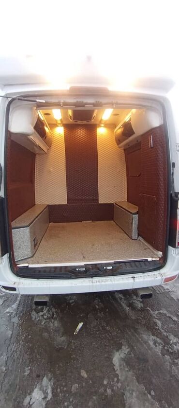 Легкий грузовой транспорт: Легкий грузовик, Mercedes-Benz, Б/у at lalafo.kg — 11 Легкий грузовой транспорт: Легкий грузовик, Mercedes-Benz, Б/у — 11