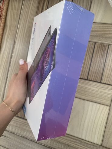 lenovo g510: Lenovo Tab M8 iron grey 2G+32GB Купили в подарок даже не открывала