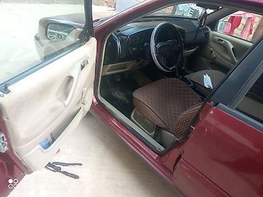 Volkswagen: Volkswagen Passat Variant: 1994 г., 1.8 л, Механика, Бензин, Универсал — 5