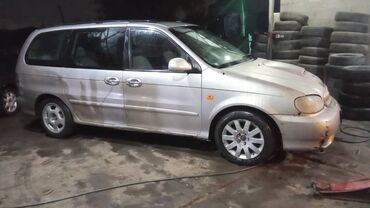 тутор: Kia Carnival: 2000 г., 2.5 л, Механика, Дизель, Минивэн