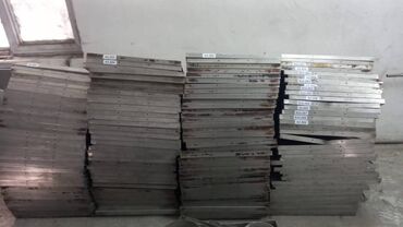 Digər biznes avadanlığı: Materiallar İtaliya və Hollandiyada istehsal olunmuş paslanmayan — 9