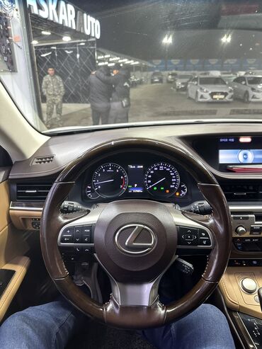 Lexus: Lexus ES: 2017 г., 3.5 л, Бензин — 7