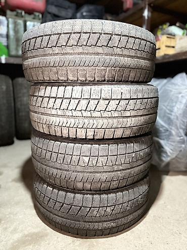 Шины: Комплект зимних шин Bridgestone Blizzak - Размер: 215/55 R17 - Индекс — 4