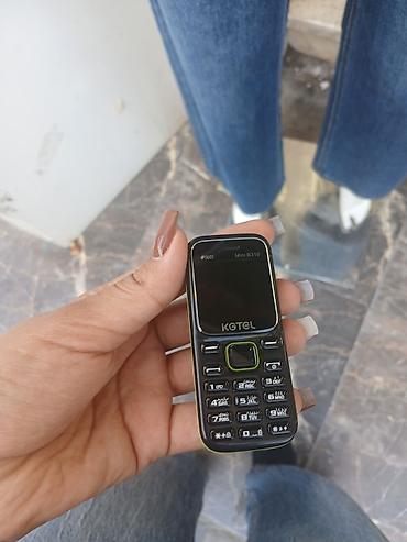 Pakofka mini B 310 telefonu,üstünde bateraka,usb,kabro 
qiymət 80azn