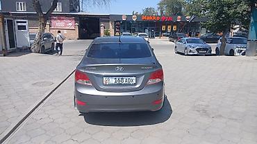 byd e1: Hyundai Solaris: 2013 г., 1.6 л, Автомат, Бензин, Седан — 3