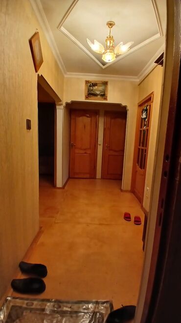 Köhnə tikili: Bakı, Yeni Günəşli Massiv A, 3 otaqlı, Köhnə tikili, m. Xalqlar Dostluğu, 90 kv. m — 3