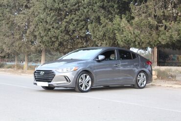 Hyundai: Hyundai Elantra: 2 l | 2018 il Sedan — 8