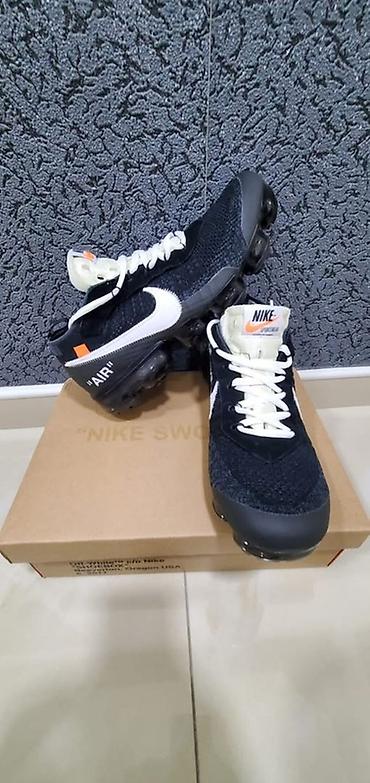 Patike: Nike x Off-White Air Vapormax (c. 2017) - Model: Air Vapormax — 3