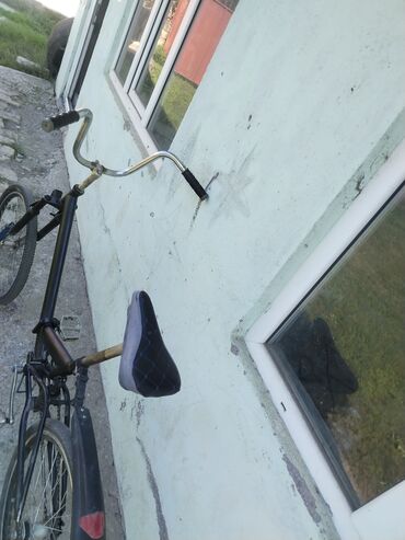 Şəhər velosipedləri: Kənd tipli velosiped. Qiyməti 80 manat deyirəm real alıcıya endirim — 9