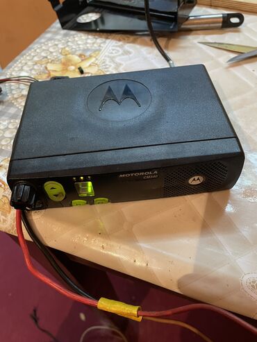 kredite avtomobiller: Motorola cm340 
Raçia