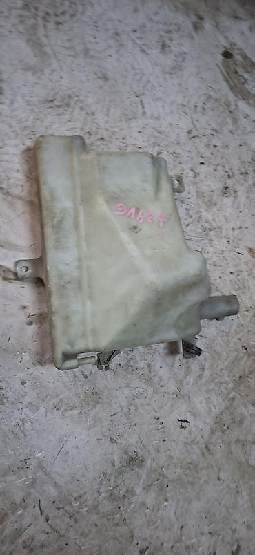 nisa: Бачок Nissan 1997 г., Б/у, Оригинал, Япония — 2
