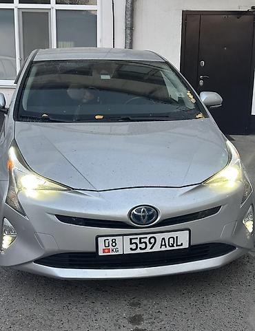 тайота alphard: Toyota Prius: 2017 г., 1.8 л, Автомат, Гибрид, Хэтчбэк — 2