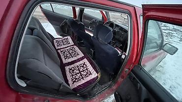 Volkswagen: Volkswagen Vento: 1993 г., 1.8 л, Механика, Бензин, Седан — 10