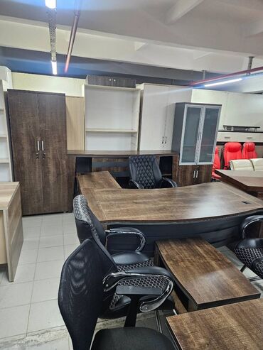 Ofis dəst mebeli: Mudur Desti sekilde gorunduyu kimidir hec bir prablemi yoxdur Fabrik — 1