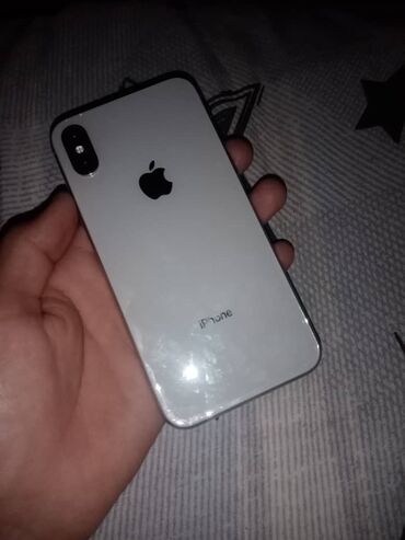 Apple iPhone: IPhone X, Б/у, 256 ГБ, Белый, Чехол, 100 %