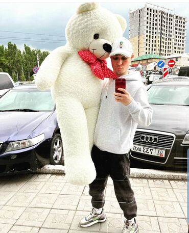 Подарки и сувениры: Мишки продаётся… номер вотсап сначала один день раньше пазвоните — 28