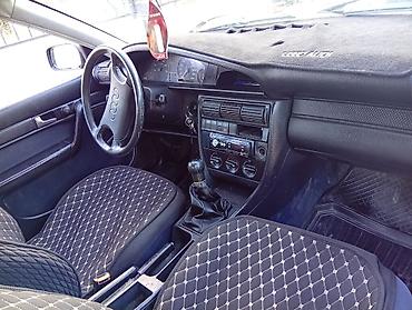 Audi: Audi S4: 1991 г., 2 л, Механика, Бензин, Седан — 7