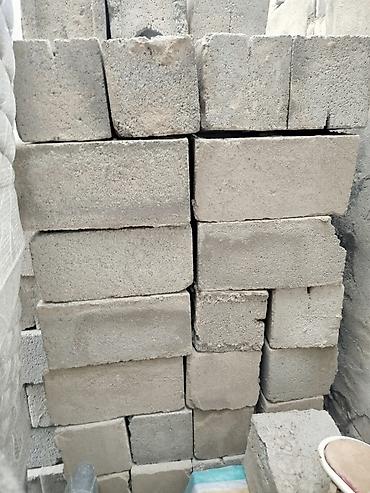 работа пескоблок: Б/У пескоблок
40×15 - 85шт. цена: 30 сом
40×20 - 90шт. цена: 30 сом — 3
