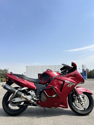 спортивные мотоциклы цены: Спортбайк Honda, 1100 куб. см, Бензин, Чоңдор үчүн, Колдонулган