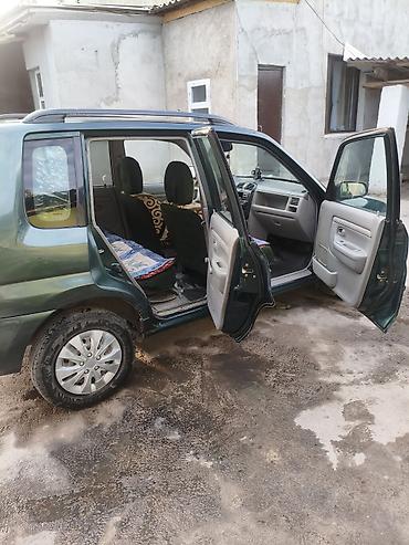 led свет: Mazda Demio: 2001 г., 1.3 л, Механика, Бензин, Хэтчбэк — 6