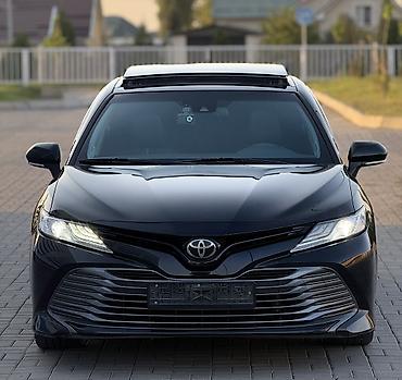 2018: Toyota Camry: 2018 г., 2.5 л, Автомат, Бензин, Седан — 2