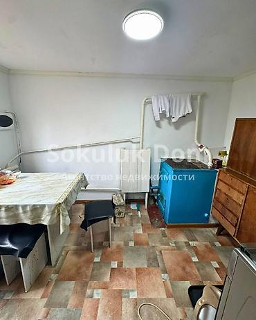 the level: 🏠Продается дом в с. Сокулук, от трассы 300 метров 🟡 Комнаты: 4 🟡 — 4