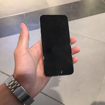 iphone telefon qiymetleri: IPhone 6, 32 GB, Gümüşü, Barmaq izi