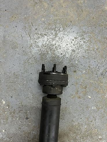 vaz suret qutusu: BMW E39 üçün kardan — 1