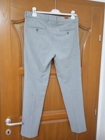 ženske pantalone zara: Pantalone, M (EU 50), Elegantne, bоја - Siva