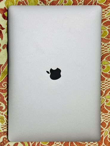 Ноутбуки: Ноутбук, Apple, 32 ГБ ОЗУ, Intel Core i9, 15.4 ", Б/у, Для несложных задач, память NVMe SSD