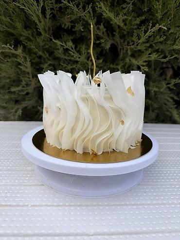 Кондитерские изделия, сладости: Именные торты на заказ: Нужен торт быстро и без стресса? Берём на себя — 10