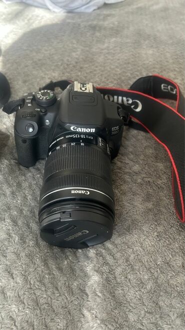 toxunma çanta: Fotoaparat Canon Eos 700D. Ideal veziyyetdedir, az ve seliqeli