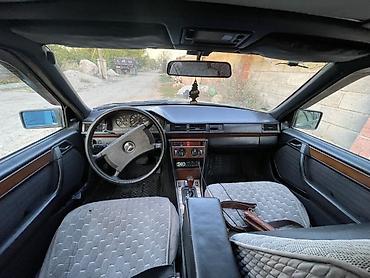 авто запчас бишкек: Mercedes-Benz W124: 1992 г., 2.3 л, Автомат, Бензин, Универсал — 4