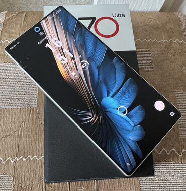 беш сары телефон: ZTE Nubia Z50 Ultra, Б/у, 256 ГБ, 2 SIM