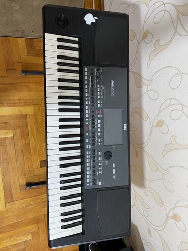 Musiqi alətləri üçün ləvazimatlar: Sintezator, Korg