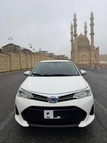 toyota corolla 1.4 diesel: Toyota Corolla: 1.5 l | 2017 il Van/Minivan