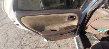 Honda: Honda Stepwgn: 2000 г., 2 л, Автомат, Бензин, Минивэн — 13