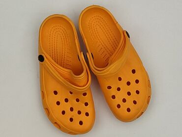 Sandały i klapki: Crocs, Sandały damskie, 38, stan - Dobry