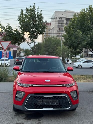 аато в рассрочку: Kia Soul: 2019 г., 2 л, Автомат, Бензин, Кроссовер