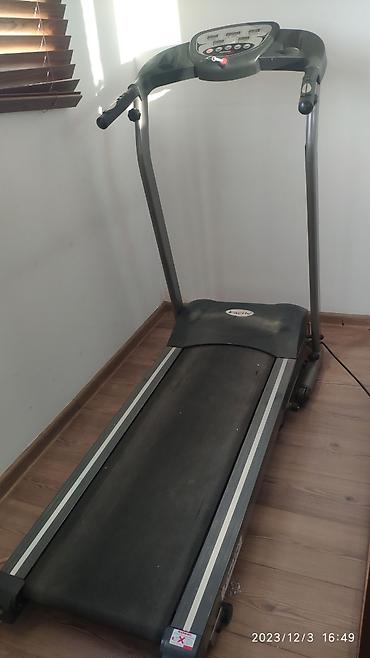 Беговые дорожки: Продаю комплектом: • Кровать IKEA SNIGLAR, массив бука, размер 70×160 — 4