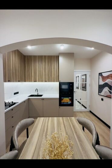 куплю 1 комнатную квартиру бишкек: 2 комнаты, 45 м², Элитка, 8 этаж, Евроремонт