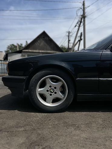 е34 широкий: BMW 5 series: 1991 г., 2.5 л, Механика, Седан — 4