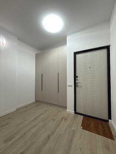 элитка 2 комнатная: 3 комнаты, 90 м², 12 мкр Элитка, 10 этаж, Евроремонт — 7