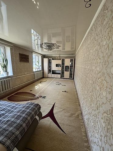бу гараж: 🏡 Продается уютный 3-комнатный дом с ухоженным участком! Идеальный — 1