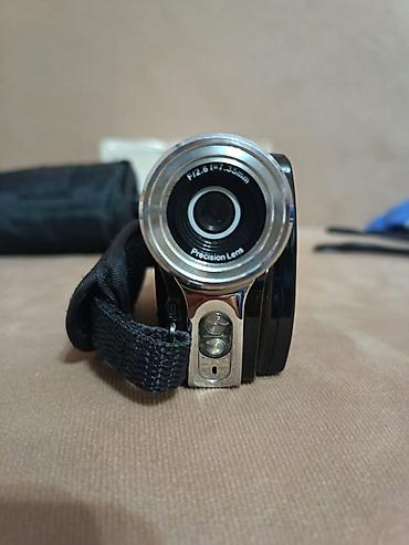 Videokameralar: Sony rəqəmsal video kamera Xüsusiyyətlər: - Maks. 12.0 MP şəkil — 10