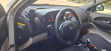 Kia: Kia Ceed: 1.6 l | 2007 il Universal — 15