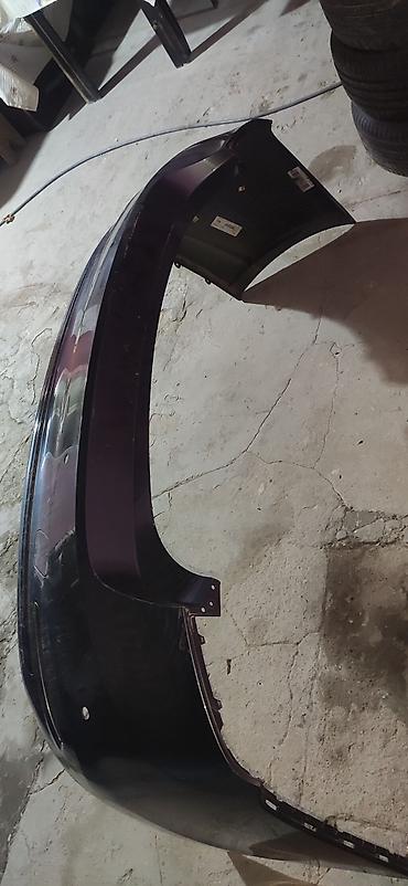 Bamperlər, buferlər: Məhsul: Arxa bamper (orijinal hissə) Təsvir: - Marka/model uyğunluğu — 3